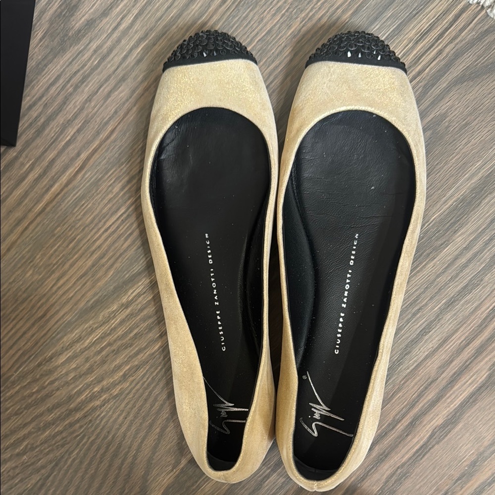Giuseppe Zanotti Beige and Black Women's Flats